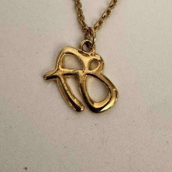 Goldtone Tie Clip for Men with Chain – 3 Inches - Picture 4 of 5